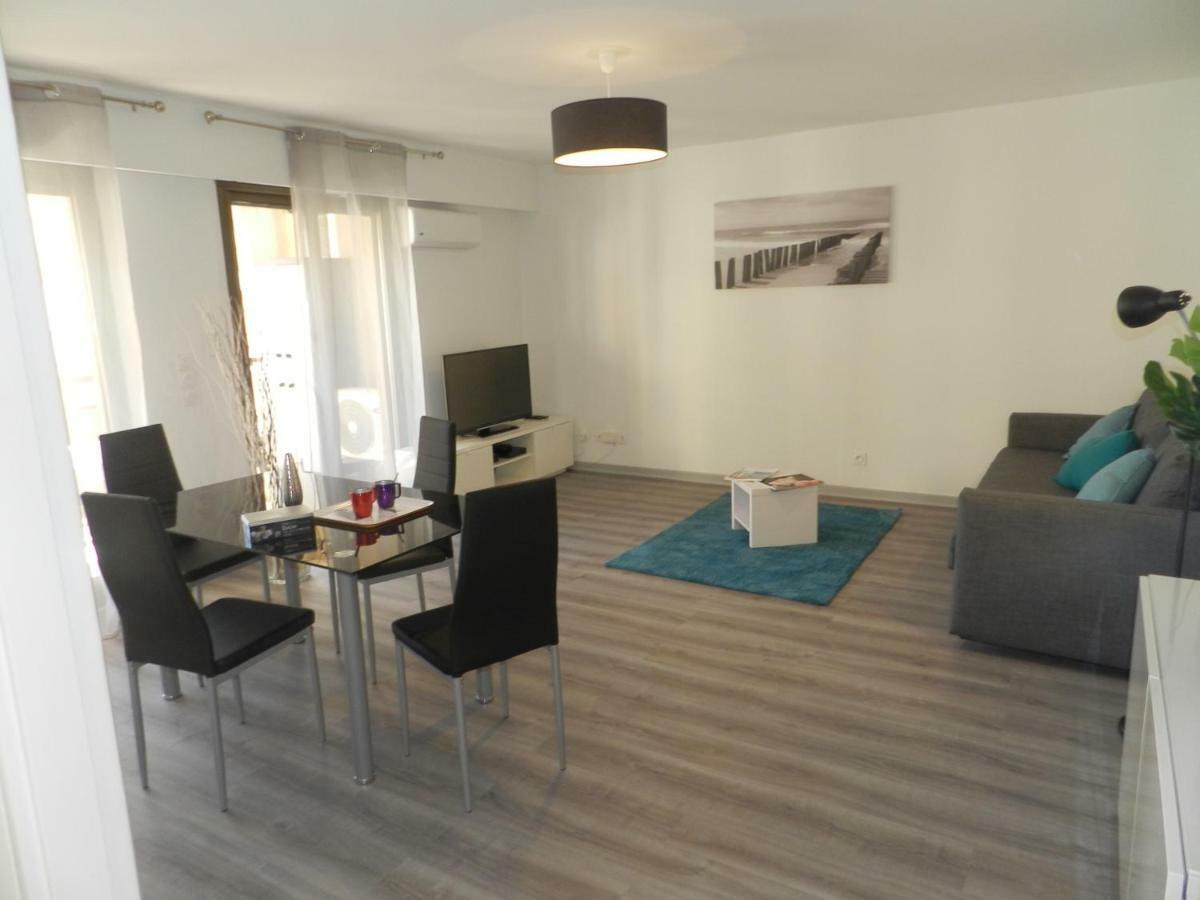 Beautiful 1 Bedroom Flat Nizza Esterno foto